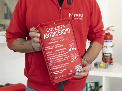 Coperte antifiamma per cucine e macchine elettriche